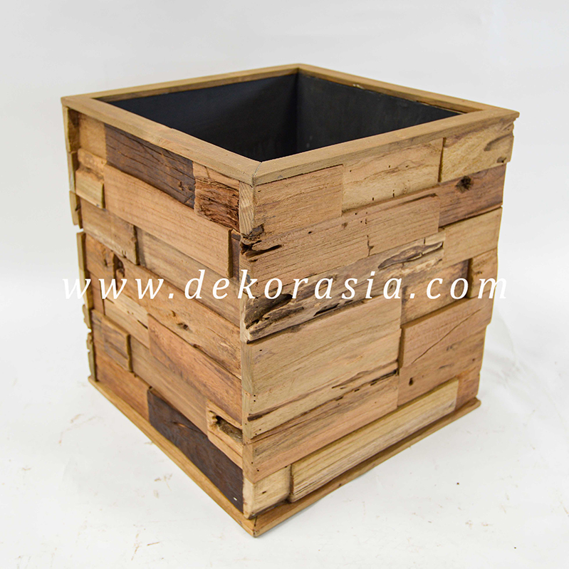 Set of Porous Wooden Planter for Home and Garden Decoration, Creative Home Decor Wood Planter